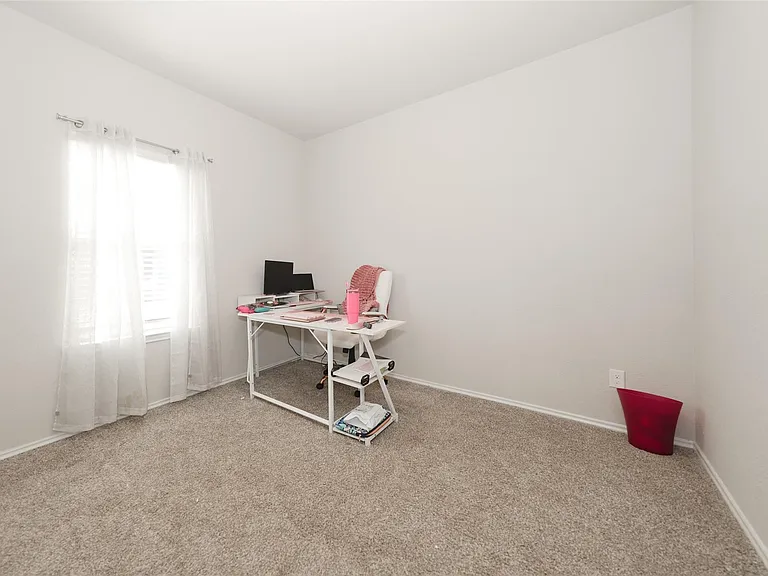 20818 Edmeston Way — Photo 6