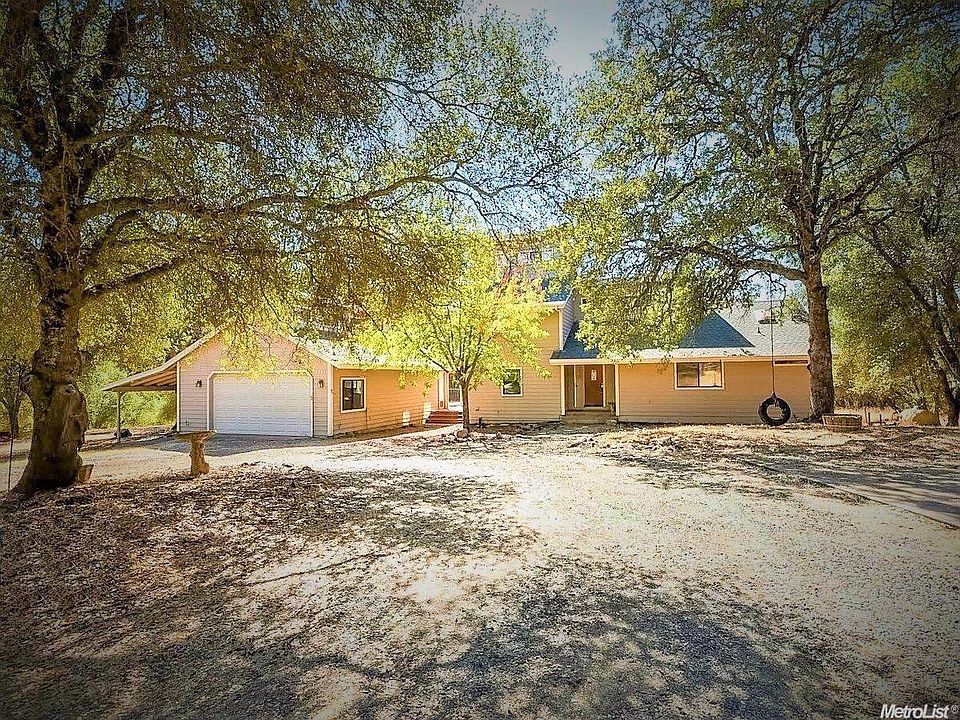 1st image of 1701 Saint Garth Way