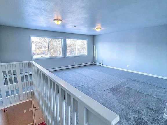 3rd image of 8941 Woodstock Cir