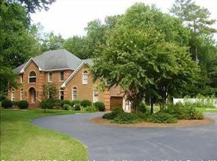 424 Mill Stone Rd, Chesapeake, VA 23322