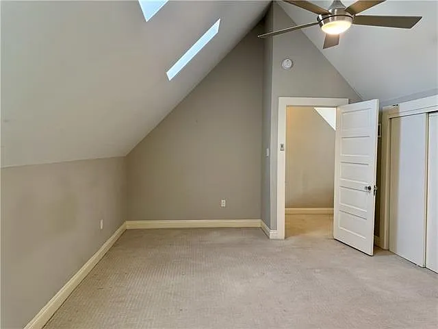 920 S Carrollton Ave — Photo 15