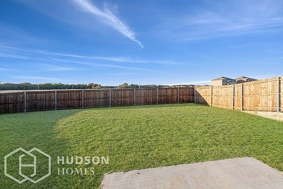 3rd image of 2533 Comal Creek Dr