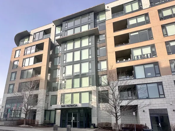 360 Patricia Ave #501, Ottawa, ON K1Z 0A8