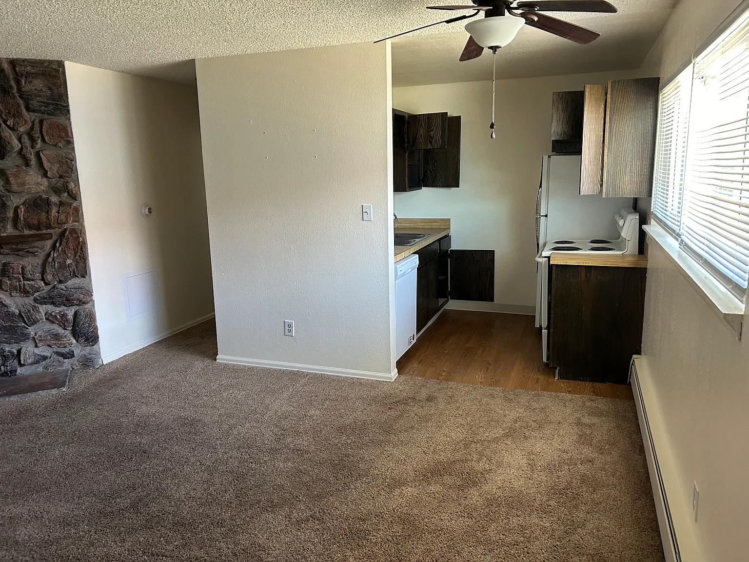 1 bed, 700 sqft, $750 — Photo 3