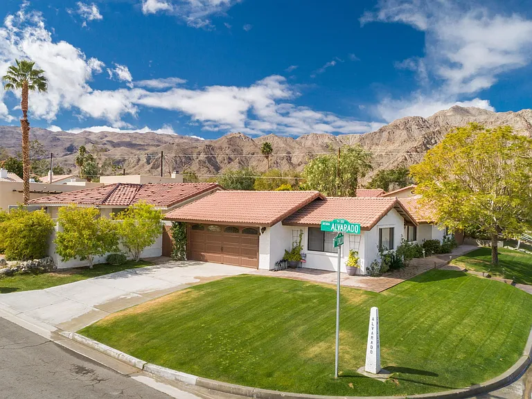 54025 Avenida Alvarado — Photo 38