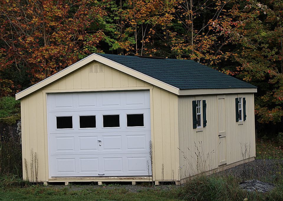 2nd image of 21402140 Shadow Lake Rd
