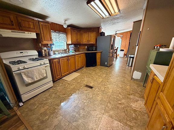 4th image of 2928 E Madison Rd