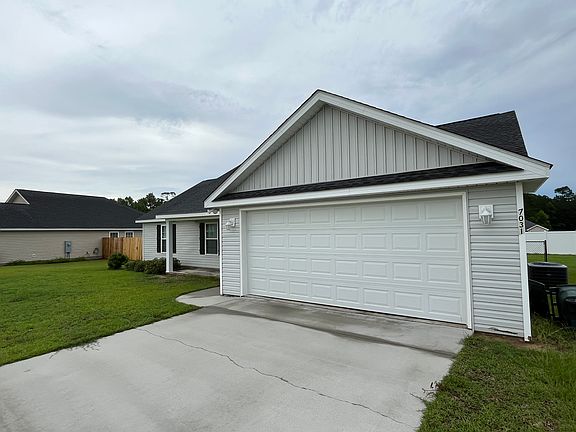 5th image of 7031 White Pine Ave