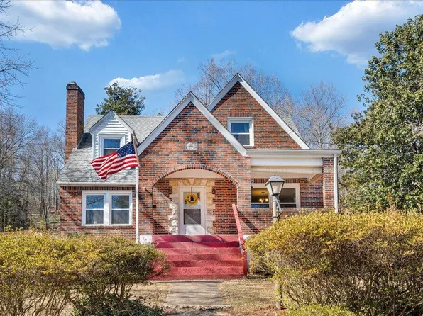 53 Angell Ln, Boones Mill, VA 24065