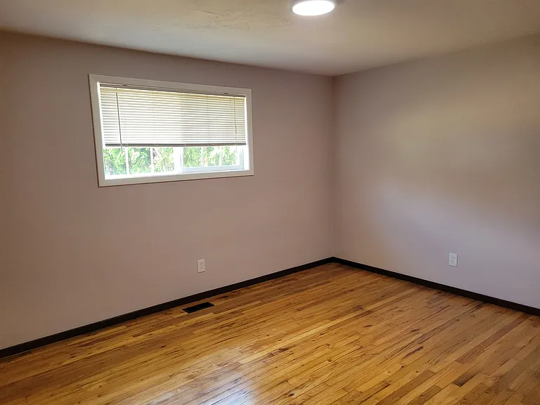 4024 Carolina Ave NE — Photo 10