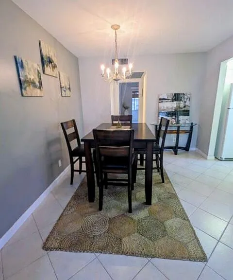 240 Sheffield St E #J — Photo 4
