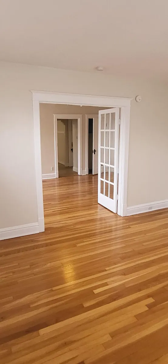 Building Photo - 5505 Louisiana Ave #2