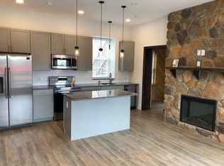 221 W Main St APT 8, Norristown, PA 19401