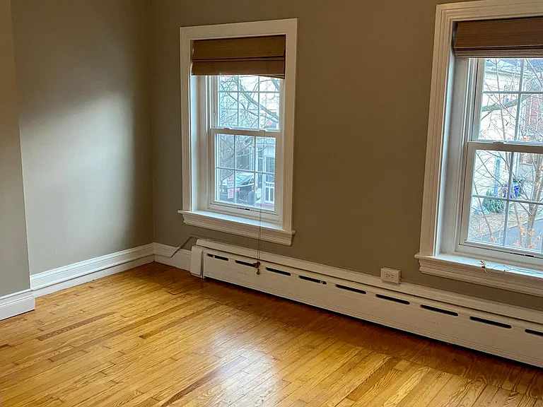 121 Mulberry St — Photo 23