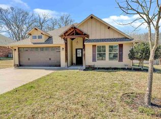 328 Rita Dr, Lindale, TX 75771
