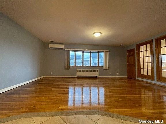 4th image of 16136 98th St