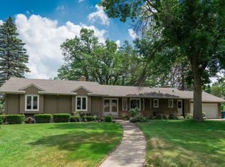 729 Forest Dale Rd, New Brighton, MN 55112