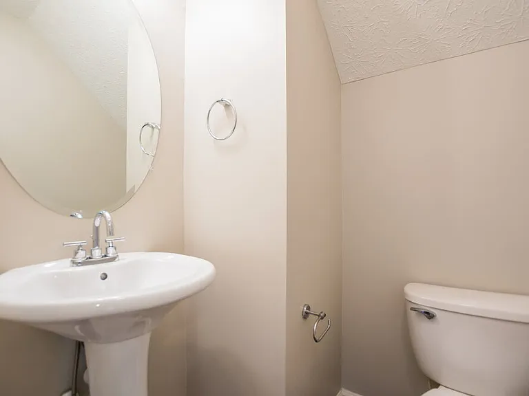 186 Ilex Dr — Photo 16