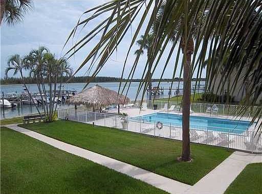 Home For Sale In La Entrada Del Mar