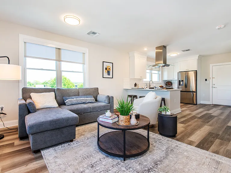 246 Main St #405 — Photo 7