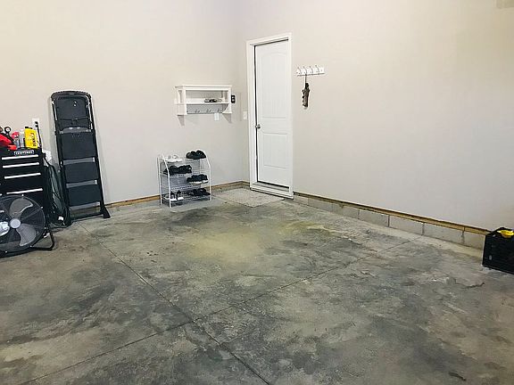 3rd image of 4801 Whistle Rock Ct