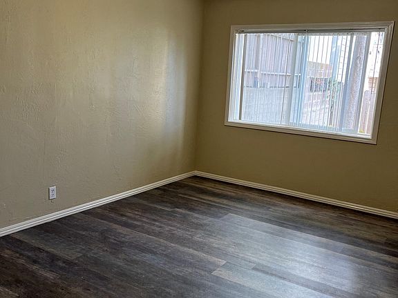 2nd image of 1557A Noe St #1557A