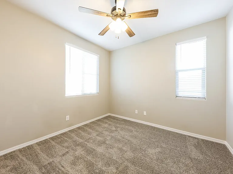 10642 W Anna Ave — Photo 12