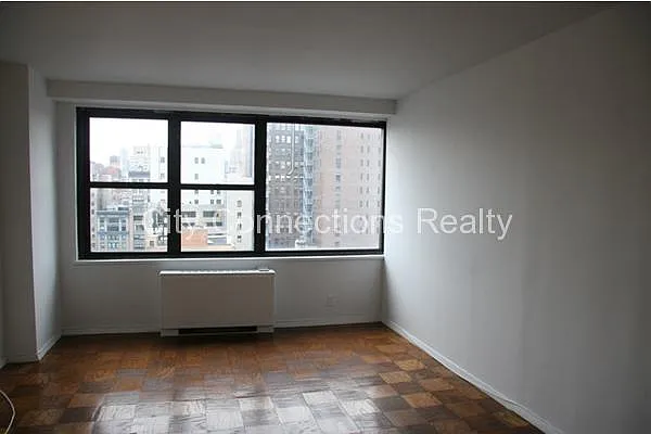 Rented by City Connections Realty | media 14