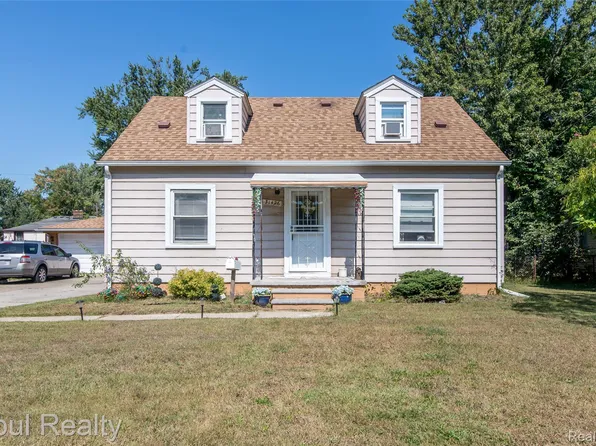 31426 Hennepin St, Garden City, MI 48135