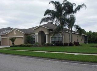 1443 Distant Oaks Dr, Zephyrhills, FL 33543