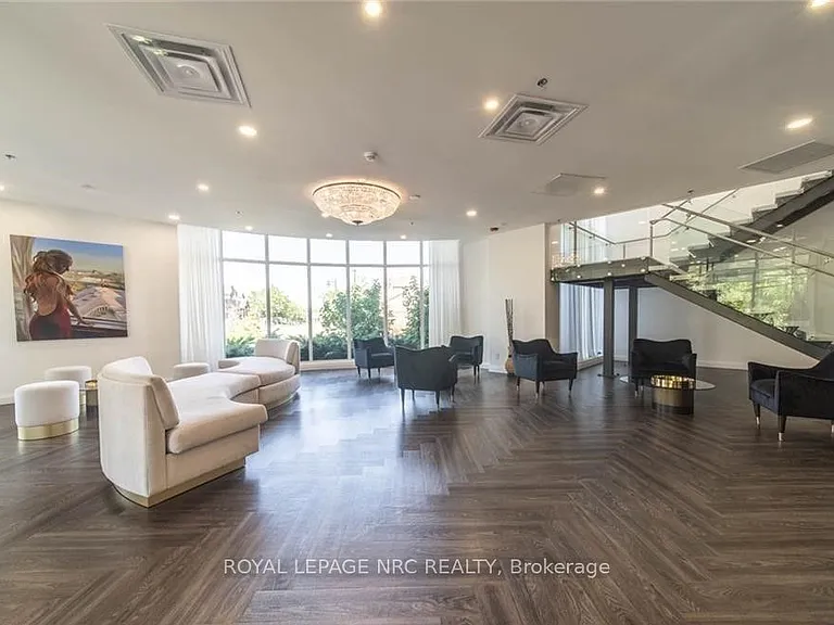 7711 Green Vista Gate #905 — Photo 4