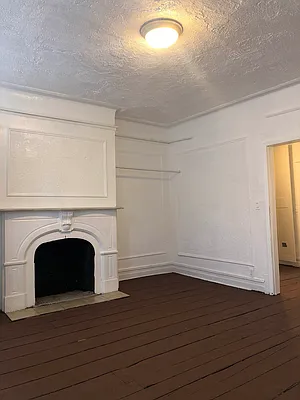 Rented by OT Real Estate | media 34