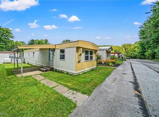 9735 Chillicothe Rd #41, Willoughby, OH 44094