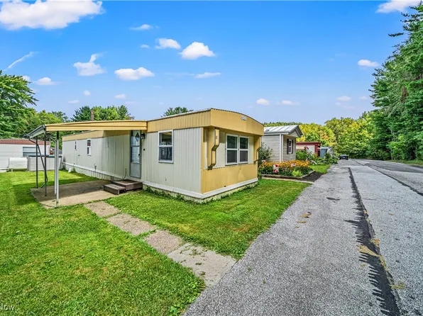 9735 Chillicothe Rd #41, Willoughby, OH 44094