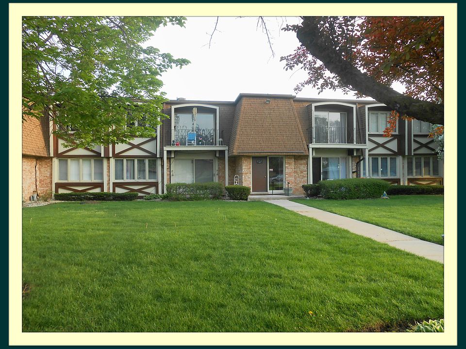 1st image of 5715 Park Pl