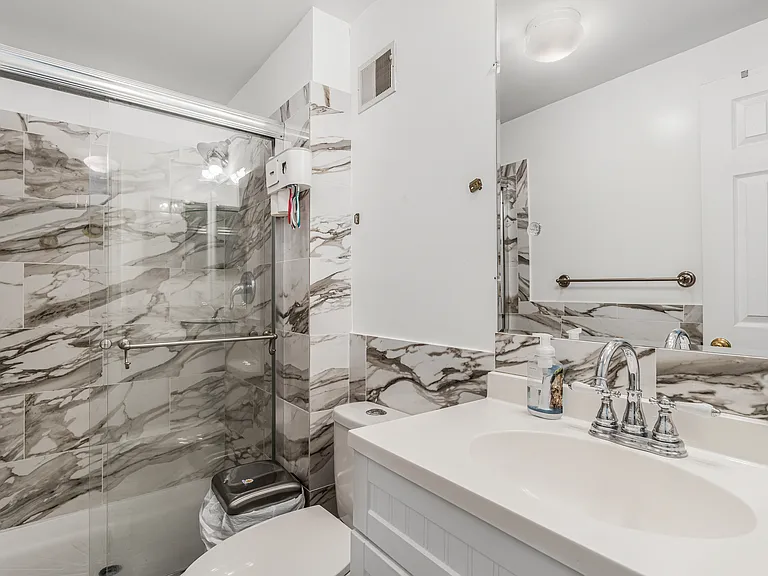 3355 Canton Ct — Photo 21
