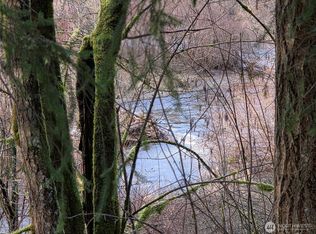 8021 SW Treasure River Trl, Olympia, WA 98512