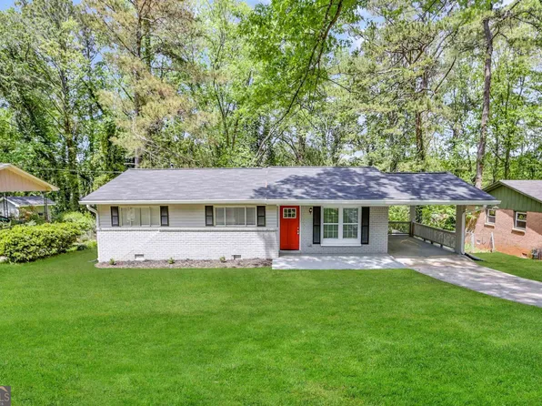 837 Needle Rock Dr, Stone Mountain, GA 30083