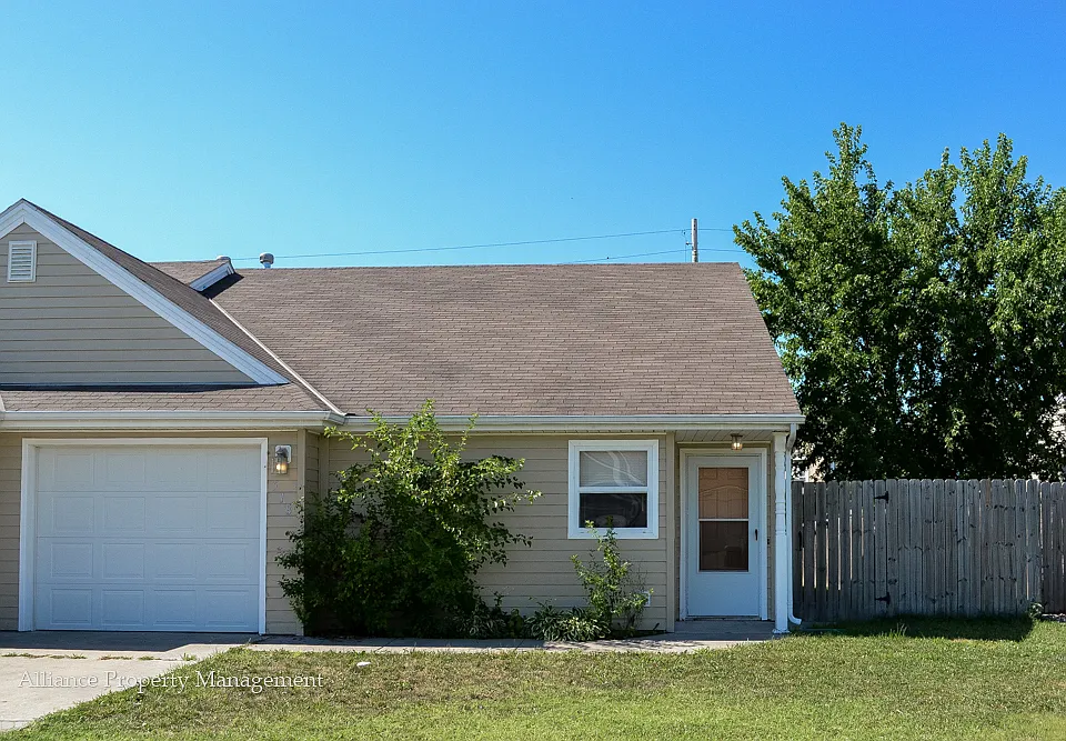 Brookmont Dr. 516-518
