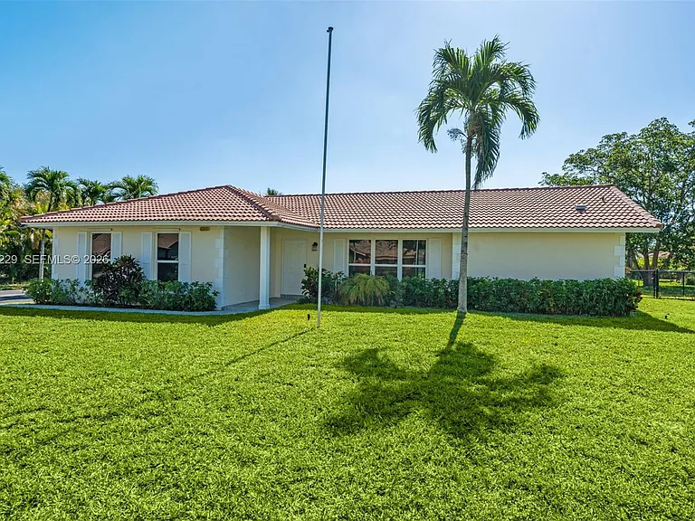 3165 NW 116th Ave — Photo 3