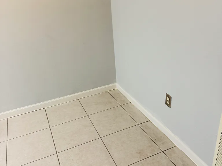 6584 Swissco Dr #711 — Photo 2