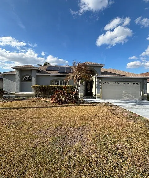 643 Basingstoke Ct — Photo 3