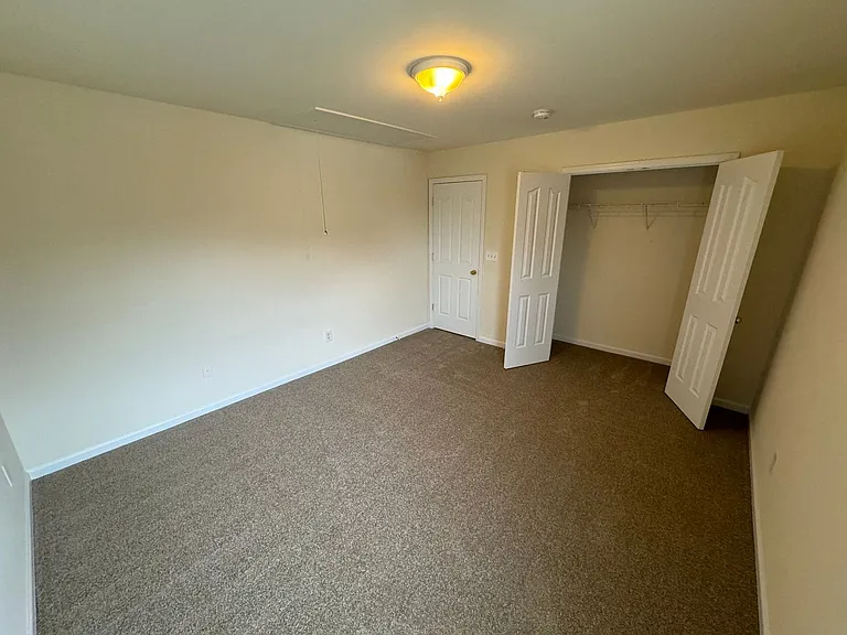 1420 Ladora Dr — Photo 20