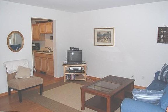 2nd image of 10 Hiawatha Ave #A