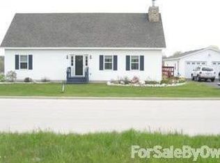 512 Kirkland Ave, Algoma, WI 54201