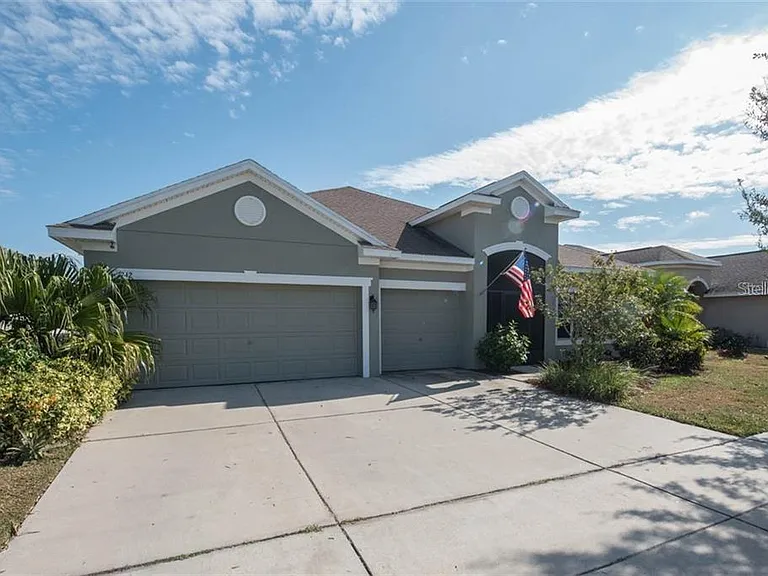 1742 Mira Lago Cir — Photo 29