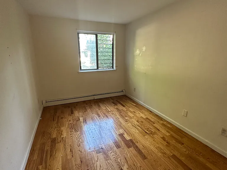 37 Odell Ave #2C — Photo 11