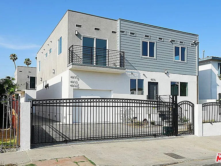 4832 Saturn St — Photo 2