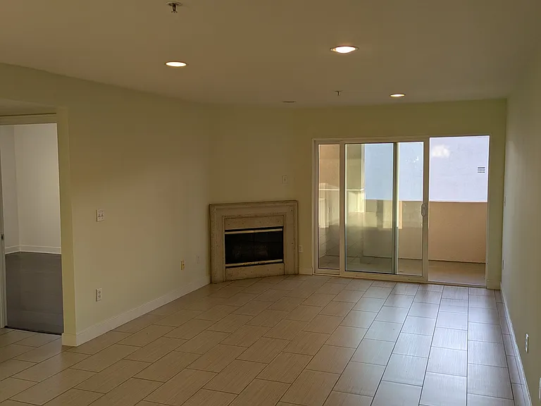 11551 Santa Monica Blvd #200 — Photo 9