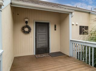 26 NW Mountain View Dr, Roseburg, OR 97471